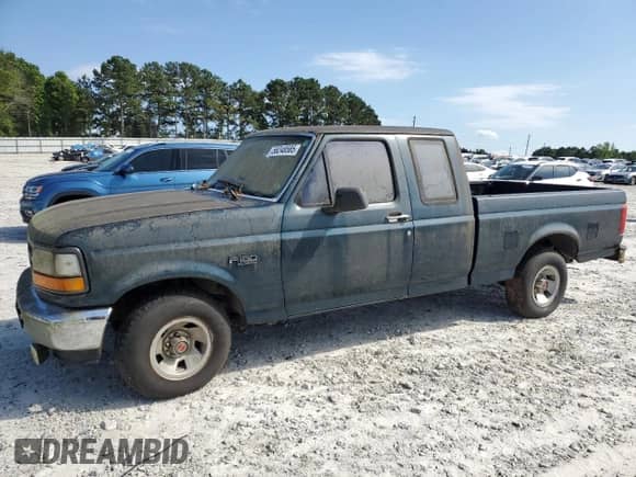 1994 Ford F-150 с VIN 1FTEX15N3RKB84136, выставлен на аукционе Copart как лот 58248585 с пробегом 181 787 миль миль и Чистый • Clean title. История ставок и продаж доступна на DreamBid. Изображение 1.