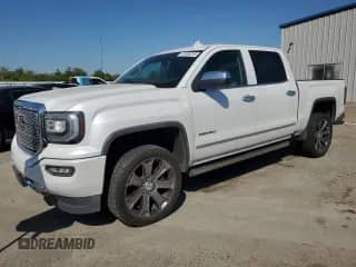 2016 GMC Sierra 1500 Denali z VIN 3GTU2PEJ2GG371785, wystawiony jako Copart lot #81668355 z przebiegiem 82 938 mil mil oraz Szkoda całkowita • Salvage title. Historia ofert i sprzedaży dostępna na DreamBid. Obrazek 1.