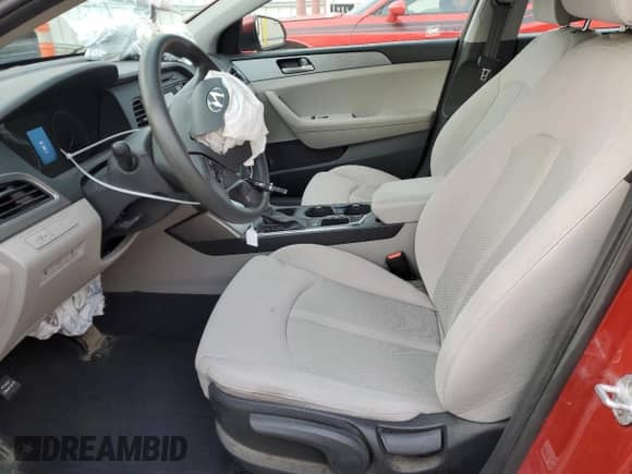 2017 Hyundai Sonata SE z VIN 5NPE24AF3HH477420, wystawiony jako Copart lot #86780145 z przebiegiem 103 406 mil mil oraz Nie do naprawy • Non repairable. Historia ofert i sprzedaży dostępna na DreamBid. Obrazek 7.