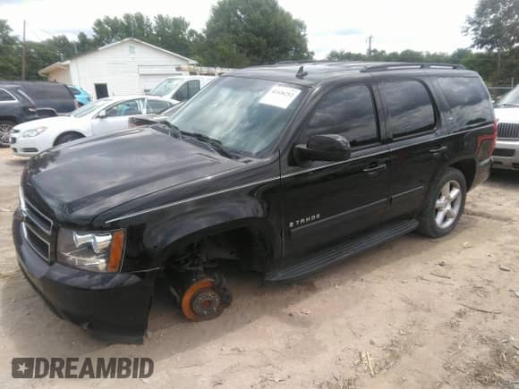 2008 Chevrolet Tahoe LTZ with VIN 1GNFC13J58R160840, listed as a IAAI auction lot 42426212 with 180,494 mi miles and . Bid and sale history available at DreamBid. Image 2.