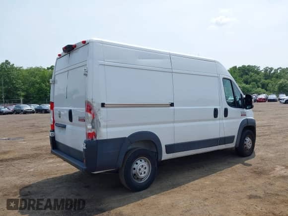 2020 Ram ProMaster Cargo с VIN 3C6TRVBG8LE126183, выставлен на аукционе IAAI как лот 42480735 с пробегом 123 716 миль миль и . История ставок и продаж доступна на DreamBid. Изображение 18.