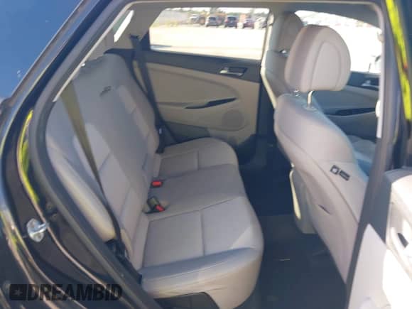 2017 Hyundai Tucson SE с VIN KM8J23A48HU385518, выставлен на аукционе IAAI как лот 43420369 с пробегом 94 070 миль миль и . История ставок и продаж доступна на DreamBid. Изображение 8.