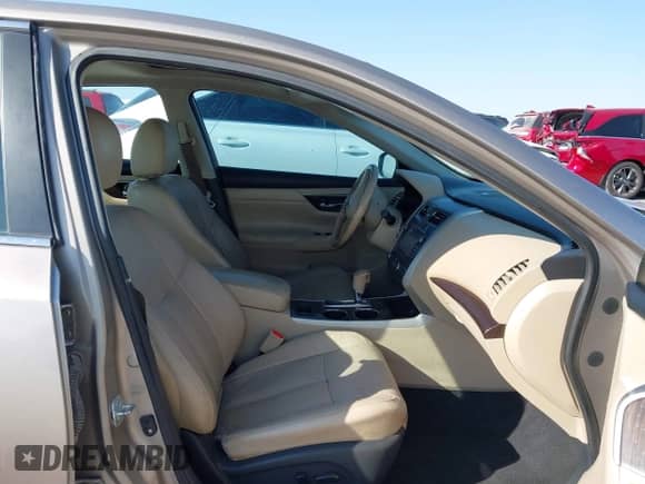 2015 Nissan Altima S с VIN 1N4AL3AP3FN369154, выставлен на аукционе IAAI как лот 43515032 с пробегом 86 158 миль миль и . История ставок и продаж доступна на DreamBid. Изображение 5.