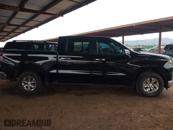 2021 Chevrolet Silverado 1500 LT z VIN 3GCPWCET2MG292009, wystawiony jako IAAI lot #43433563 z przebiegiem 60 792 mil mil oraz . Historia ofert i sprzedaży dostępna na DreamBid. Obrazek 13.