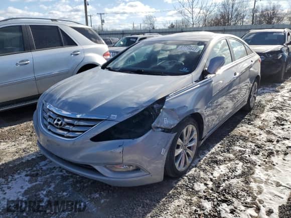2011 Hyundai Sonata Limited с VIN 5NPEC4AC5BH141018, выставлен на аукционе Copart как лот 87716645 с пробегом 64 958 миль миль и Списание • Salvage title. История ставок и продаж доступна на DreamBid. Изображение 1.