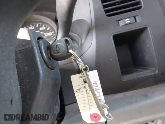 2012 Chevrolet Silverado 1500 Work Truck с VIN 1GCNKPE04CZ147052, выставлен на аукционе IAAI как лот 41910496 с пробегом 143 777 миль миль и . История ставок и продаж доступна на DreamBid. Изображение 11.