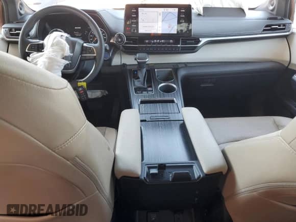 2023 Toyota Sienna Limited с VIN 5TDZSKFC6PS107995, выставлен на аукционе Copart как лот 68572515 с пробегом 26 262 миль миль и Списание • Salvage title. История ставок и продаж доступна на DreamBid. Изображение 8.