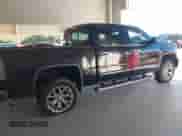 2015 GMC Sierra 1500 SLT z VIN 3GTP1VEC9FG115664, wystawiony jako IAAI lot #43296835 z przebiegiem 105 235 mil mil oraz . Historia ofert i sprzedaży dostępna na DreamBid. Obrazek 13.