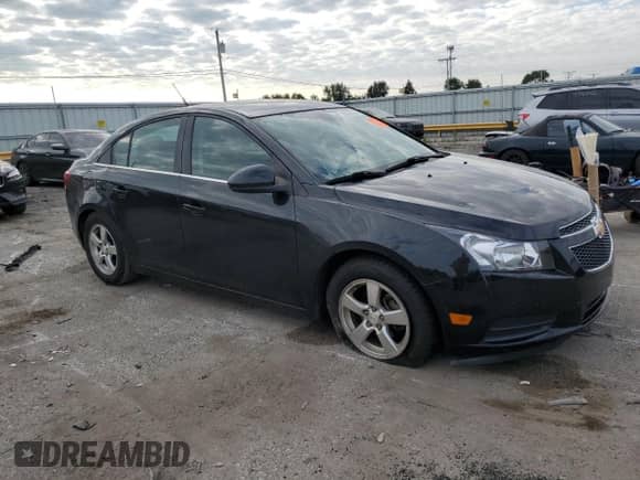 2014 Chevrolet Cruze 1LT с VIN 1G1PC5SB6E7150462, выставлен на аукционе Copart как лот 80636795 с пробегом 117 762 миль миль и Чистый • Clean title. История ставок и продаж доступна на DreamBid. Изображение 4.