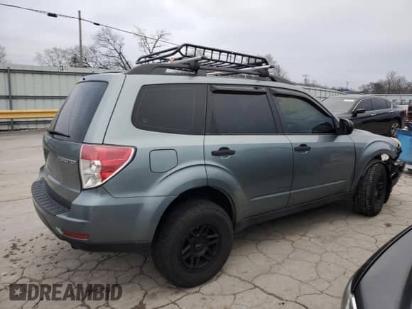 2010 Subaru Forester X с VIN JF2SH6BC7AG769312, выставлен на аукционе Copart как лот 86603574 с пробегом 220 764 миль миль и Списание • Salvage title. История ставок и продаж доступна на DreamBid. Изображение 3.
