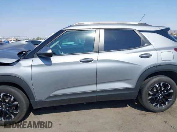 2023 Chevrolet TrailBlazer LT with VIN KL79MPSL6PB114382, listed as a IAAI auction lot 42991387 with 39,513 mi miles and . Bid and sale history available at DreamBid. Image 14.