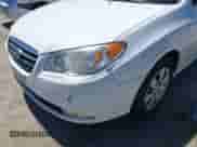 2009 Hyundai Elantra SE с VIN KMHDU46D79U650632, выставлен на аукционе IAAI как лот 42733704 с пробегом 66 073 миль миль и . История ставок и продаж доступна на DreamBid. Изображение 6.