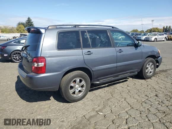 2005 Toyota Highlander with VIN JTEEP21A250117974, listed as a Copart auction lot 81467255 with 213,150 mi miles and Salvage title. Bid and sale history available at DreamBid. Image 3.