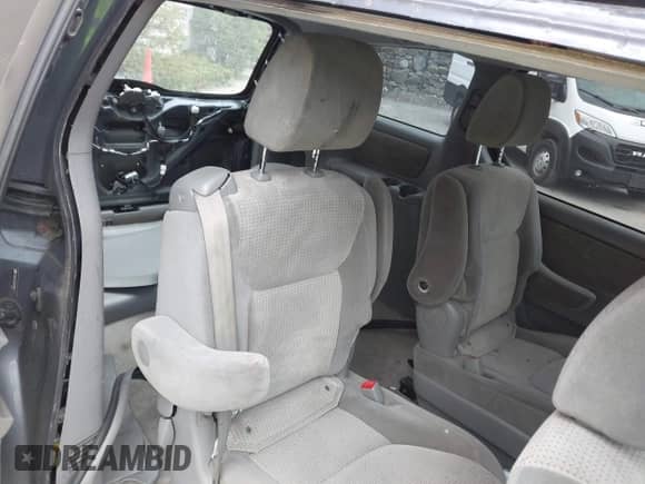2010 Toyota Sienna CE с VIN 5TDKK4CC0AS309854, выставлен на аукционе IAAI как лот 43285095 с пробегом 342 642 миль миль и . История ставок и продаж доступна на DreamBid. Изображение 8.