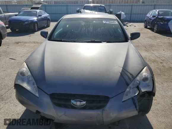 2011 Hyundai Genesis Coupe Premium z VIN KMHHT6KD9BU055275, wystawiony jako Copart lot #64195445 z przebiegiem 150 828 mil mil oraz Szkoda całkowita • Salvage title. Historia ofert i sprzedaży dostępna na DreamBid. Obrazek 5.