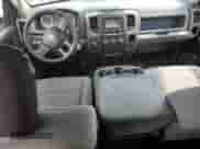 2017 Ram 1500 Express z VIN 1C6RR6KG6HS609546, wystawiony jako Copart lot #80456835 z przebiegiem 154 480 mil mil oraz Czysty tytuł • Clean title. Historia ofert i sprzedaży dostępna na DreamBid. Obrazek 8.