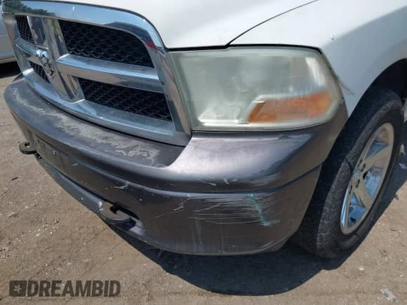 2010 Dodge 1500 SLT z VIN 1D7RV1CP2AS253131, wystawiony jako IAAI lot #42693822 z przebiegiem 147 796 mil mil oraz . Historia ofert i sprzedaży dostępna na DreamBid. Obrazek 17.