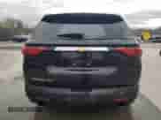 2022 Chevrolet Traverse LS z VIN 1GNEVFKW6NJ158153, wystawiony jako Copart lot #53569275 z przebiegiem 157 462 mil mil oraz Szkoda całkowita • Salvage title. Historia ofert i sprzedaży dostępna na DreamBid. Obrazek 6.
