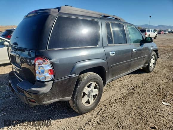 2006 Chevrolet TrailBlazer LS с VIN 1GNET16S066133155, выставлен на аукционе Copart как лот 84800415 с пробегом 272 186 миль миль и Списание • Salvage title. История ставок и продаж доступна на DreamBid. Изображение 3.