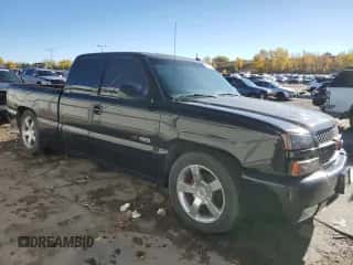 2003 Chevrolet Silverado SS z VIN 2GCEK19N531270435, wystawiony jako Copart lot #76632764 z przebiegiem 200 234 mil mil oraz Szkoda całkowita • Salvage title. Historia ofert i sprzedaży dostępna na DreamBid. Obrazek 4.