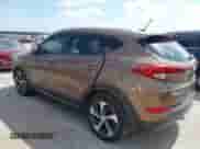 2016 Hyundai Tucson Limited z VIN KM8J33A23GU239683, wystawiony jako IAAI lot #42555927 z przebiegiem 208 580 mil mil oraz . Historia ofert i sprzedaży dostępna na DreamBid. Obrazek 3.