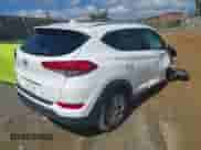 2018 Hyundai Tucson SEL Plus с VIN KM8J33A44JU627062, выставлен на аукционе IAAI как лот 43258326 с пробегом Не указан миль и . История ставок и продаж доступна на DreamBid. Изображение 4.