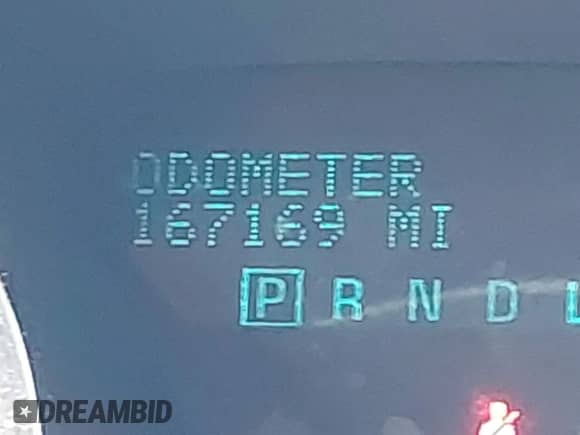 2010 Chevrolet Traverse LS z VIN 1GNLREED8AJ197191, wystawiony jako IAAI lot #42512569 z przebiegiem 167 169 mil mil oraz . Historia ofert i sprzedaży dostępna na DreamBid. Obrazek 15.