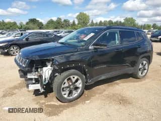 2019 Jeep Compass Limited with VIN 3C4NJCCB6KT743883, listed as a Copart auction lot 69623445 with 33,785 mi miles and Salvage title. Bid and sale history available at DreamBid. Image 1.