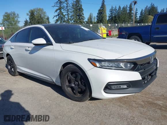 2018 Honda Accord Sport with VIN 1HGCV2E31JA011664, listed as a IAAI auction lot 41959621 with 135,926 mi miles and . Bid and sale history available at DreamBid. Image 1.