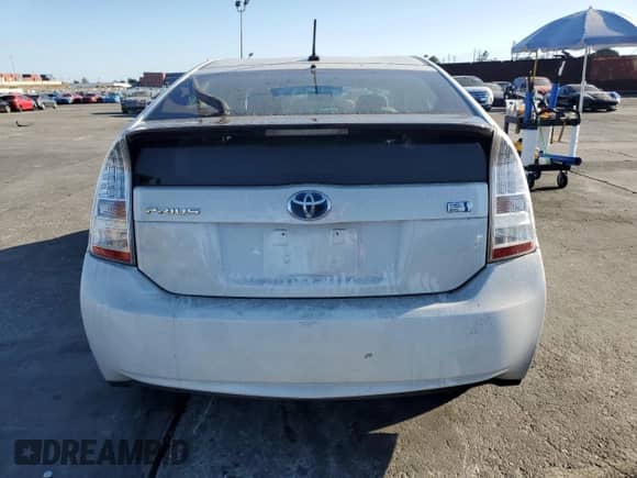 2011 Toyota Prius II with VIN JTDKN3DU6B0255828, listed as a Copart auction lot 85178235 with 204,211 mi miles and Salvage title. Bid and sale history available at DreamBid. Image 6.