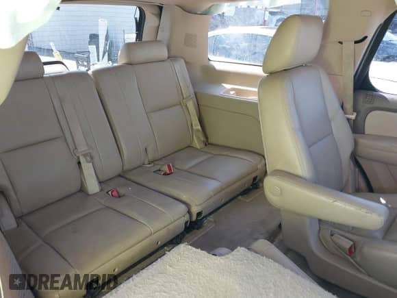 2013 Chevrolet Tahoe LTZ z VIN 1GNSKCE00DR366689, wystawiony jako IAAI lot #42525179 z przebiegiem 179 271 mil mil oraz . Historia ofert i sprzedaży dostępna na DreamBid. Obrazek 8.