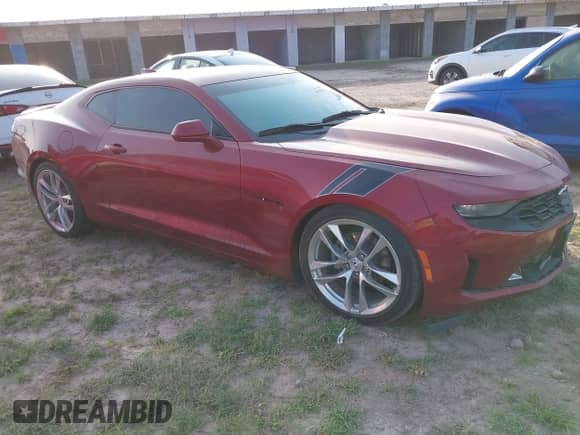 2021 Chevrolet Camaro 1LS with VIN 1G1FB1RX1M0121709, listed as a IAAI auction lot 41943012 with Not provided miles and . Bid and sale history available at DreamBid. Image 13.
