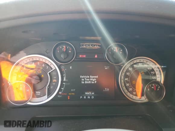 2018 Ram 1500 Big Horn z VIN 1C6RR7TT2JS127745, wystawiony jako Copart lot #67450925 z przebiegiem 163 470 mil mil oraz Czysty tytuł • Clean title. Historia ofert i sprzedaży dostępna na DreamBid. Obrazek 9.