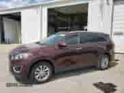 2018 Kia Sorento LX z VIN 5XYPG4A34JG348499, wystawiony jako Copart lot #80842565 z przebiegiem 144 163 mil mil oraz Czysty tytuł • Clean title. Historia ofert i sprzedaży dostępna na DreamBid. Obrazek 1.