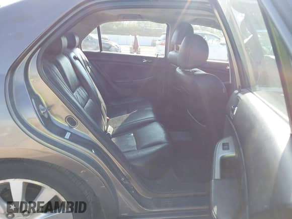 2006 Honda Accord EX-L with VIN 1HGCM665X6A034264, listed as a IAAI auction lot 43208480 with Not provided miles and . Bid and sale history available at DreamBid. Image 8.