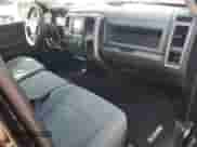 2018 Ram 1500 Express z VIN 3C6RR6KT2JG219103, wystawiony jako Copart lot #68187275 z przebiegiem 65 575 mil mil oraz Szkoda całkowita • Salvage title. Historia ofert i sprzedaży dostępna na DreamBid. Obrazek 8.