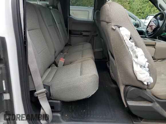 2018 Ford F-150 XL z VIN 1FTEX1EB0JFA06977, wystawiony jako Copart lot #70426925 z przebiegiem 198 133 mil mil oraz Szkoda całkowita • Salvage title. Historia ofert i sprzedaży dostępna na DreamBid. Obrazek 10.