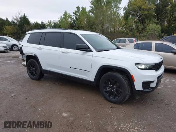 2024 Jeep Grand Cherokee Altitude with VIN 1C4RJKAG2R8560399, listed as a IAAI auction lot 43522932 with 50,324 mi miles and . Bid and sale history available at DreamBid. Image 1.