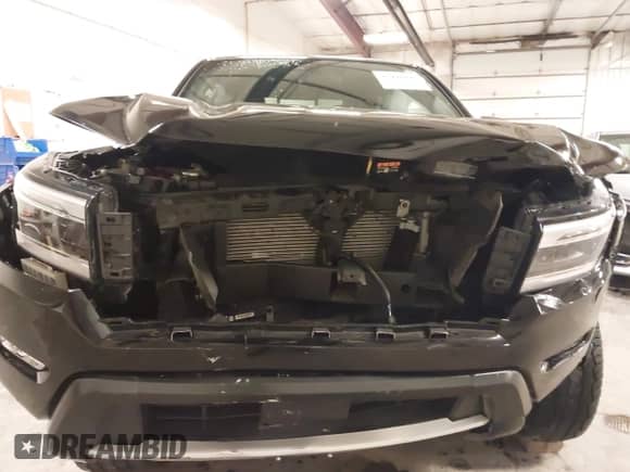 2023 Nissan Frontier Pro-4X z VIN 1N6ED1EK2PN621194, wystawiony jako IAAI lot #42441642 z przebiegiem 25 923 mil mil oraz . Historia ofert i sprzedaży dostępna na DreamBid. Obrazek 6.