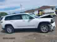 2022 Jeep Grand Cherokee Limited with VIN 1C4RJKBG7N8555451, listed as a IAAI auction lot 42670111 with 51,520 mi miles and . Bid and sale history available at DreamBid. Image 11.