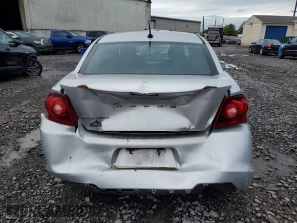 2011 Dodge Avenger Express z VIN 1B3BD4FBXBN579325, wystawiony jako Copart lot #84595305 z przebiegiem 167 905 mil mil oraz Szkoda całkowita • Salvage title. Historia ofert i sprzedaży dostępna na DreamBid. Obrazek 6.
