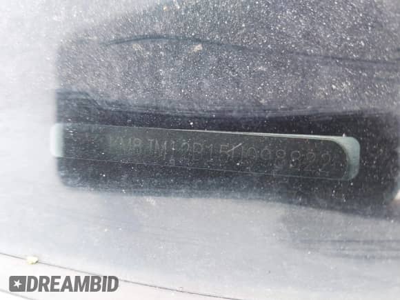 2005 Hyundai Tucson GL z VIN KM8JM12B15U098822, wystawiony jako IAAI lot #42993930 z przebiegiem 191 684 mil mil oraz . Historia ofert i sprzedaży dostępna na DreamBid. Obrazek 11.