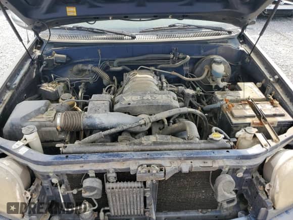 2004 Toyota Tundra SR5 z VIN 5TBBT44114S448219, wystawiony jako Copart lot #56860455 z przebiegiem Nie podano mil oraz Szkoda całkowita • Salvage title. Historia ofert i sprzedaży dostępna na DreamBid. Obrazek 11.