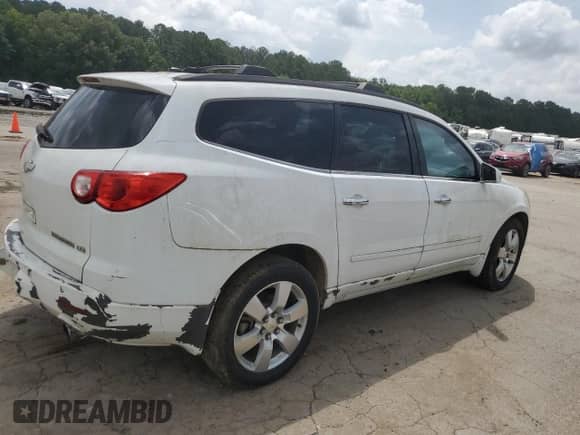 2009 Chevrolet Traverse LTZ z VIN 1GNER33D39S155758, wystawiony jako Copart lot #62319575 z przebiegiem 144 405 mil mil oraz Szkoda całkowita • Salvage title. Historia ofert i sprzedaży dostępna na DreamBid. Obrazek 3.