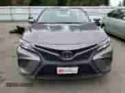2019 Toyota Camry SE z VIN 4T1B11HK0KU207285, wystawiony jako Copart lot #82714065 z przebiegiem 57 939 mil mil oraz Szkoda całkowita • Salvage title. Historia ofert i sprzedaży dostępna na DreamBid. Obrazek 5.