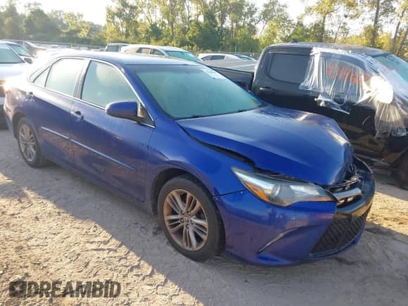 2015 Toyota Camry SE z VIN 4T1BF1FK8FU937469, wystawiony jako IAAI lot #43188069 z przebiegiem 170 041 mil mil oraz . Historia ofert i sprzedaży dostępna na DreamBid. Obrazek 1.