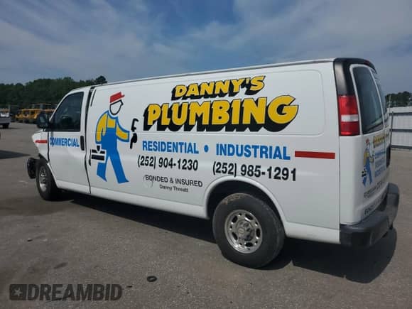 2019 Chevrolet Express Cargo с VIN 1GCWGBFG7K1213269, выставлен на аукционе Copart как лот 59140875 с пробегом 119 561 миль миль и Списание • Salvage title. История ставок и продаж доступна на DreamBid. Изображение 2.