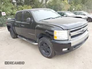 2007 Chevrolet Silverado 1500 LTZ z VIN 2GCEK13M771532252, wystawiony jako IAAI lot #43461655 z przebiegiem 214 009 mil mil oraz . Historia ofert i sprzedaży dostępna na DreamBid. Obrazek 1.