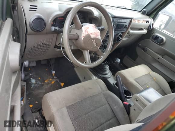 2008 Jeep Wrangler Unlimited X с VIN 1J4GB39108L638243, выставлен на аукционе Copart как лот 54309585 с пробегом 82 220 миль миль и Списание • Salvage title. История ставок и продаж доступна на DreamBid. Изображение 8.