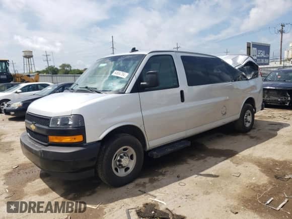2020 Chevrolet Express Passenger LS с VIN 1GAZGNFP7L1261010, выставлен на аукционе Copart как лот 64684784 с пробегом 73 934 миль миль и Списание • Salvage title. История ставок и продаж доступна на DreamBid. Изображение 1.